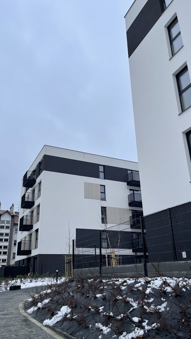 17545322-E65E-4394-AAB3-74FE3C819C18_1_105_c