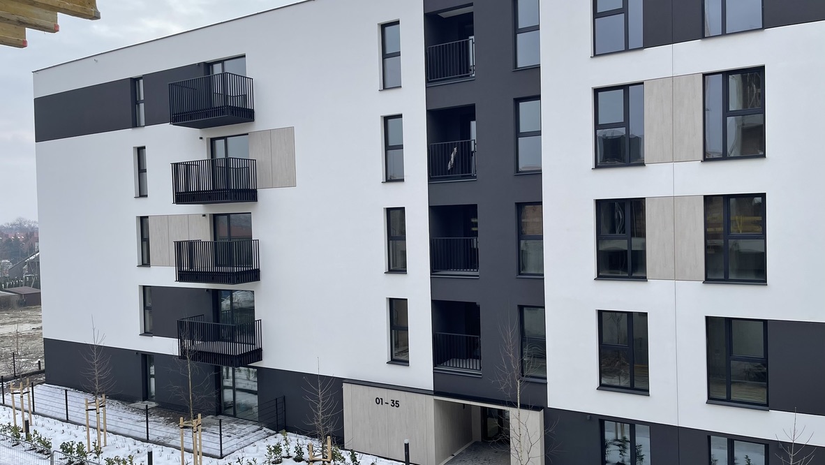 72DFBCA5-2962-4EDD-B602-CAA487750712_1_105_c