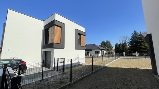 C45C1177-78AF-43B3-911D-B22B76411305_4_5005_c