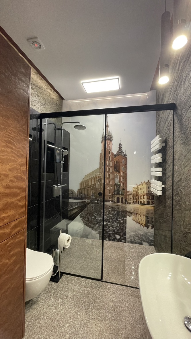 97E961C8-0DB6-4E48-9C98-D6297280ACF3_1_105_c